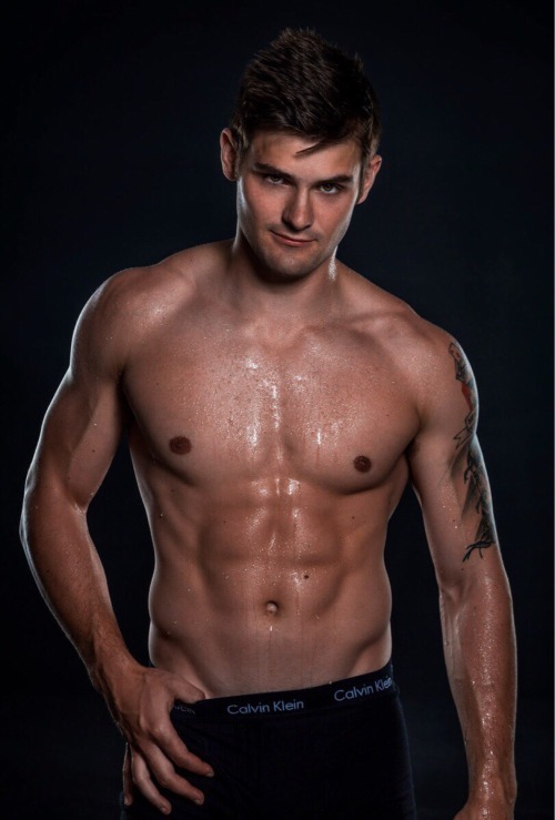 southafricangayboy:  Can we discuss how fucking hot this guy is? Damn. 