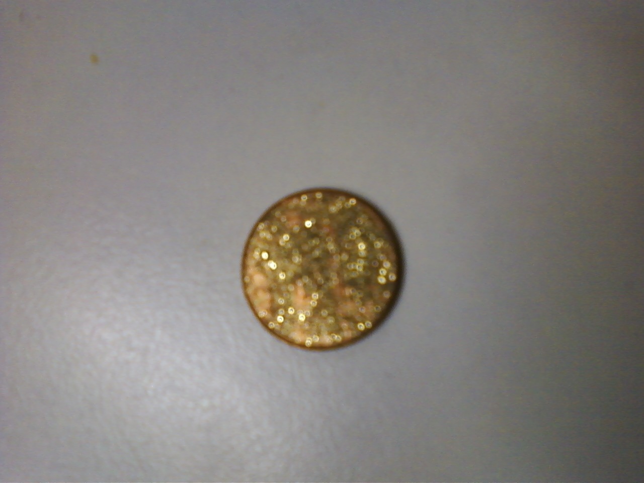 beastlydoyleman:  I found a penny covered in glitter today I named it Ke¢ha 