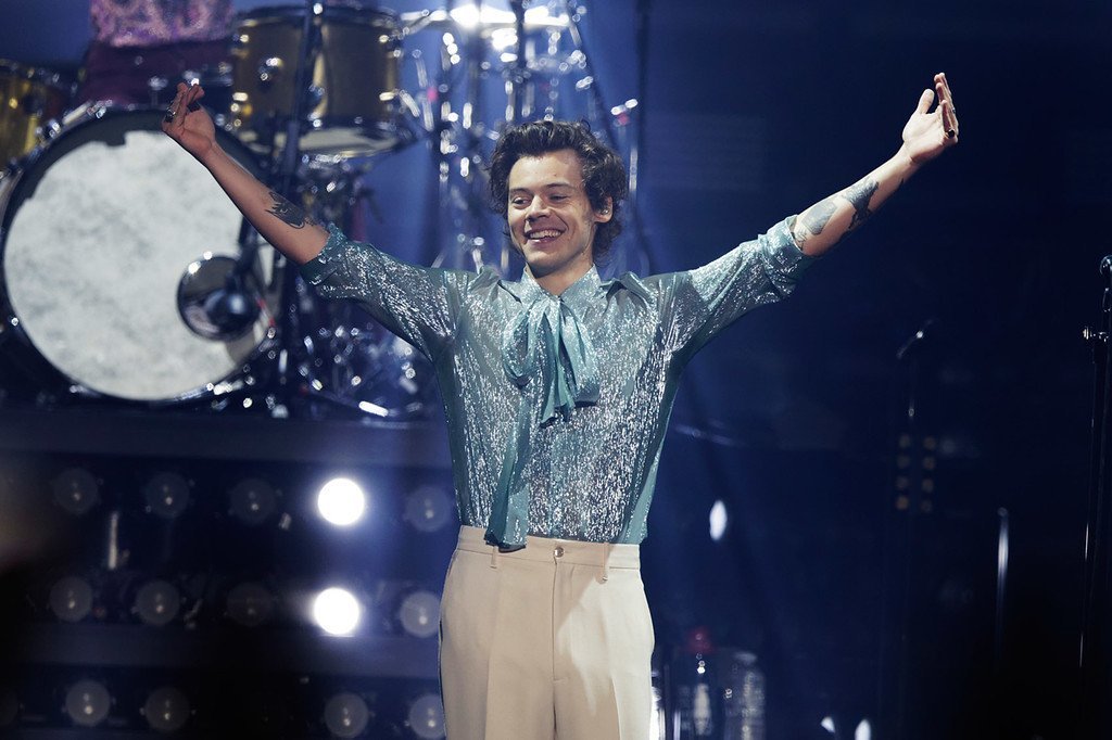 huccimermaidshirts:  The Four Glittery Horsemen Of The Mermaid Looks™✨