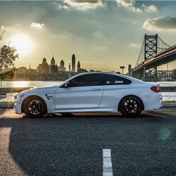 rielbmw:  F82 ///M4 🚙: @theblued3vil 