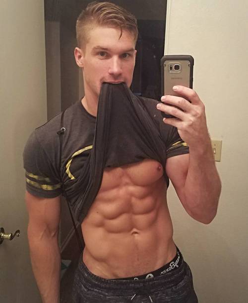 hotstudsdaily: Daniel Rumfelt