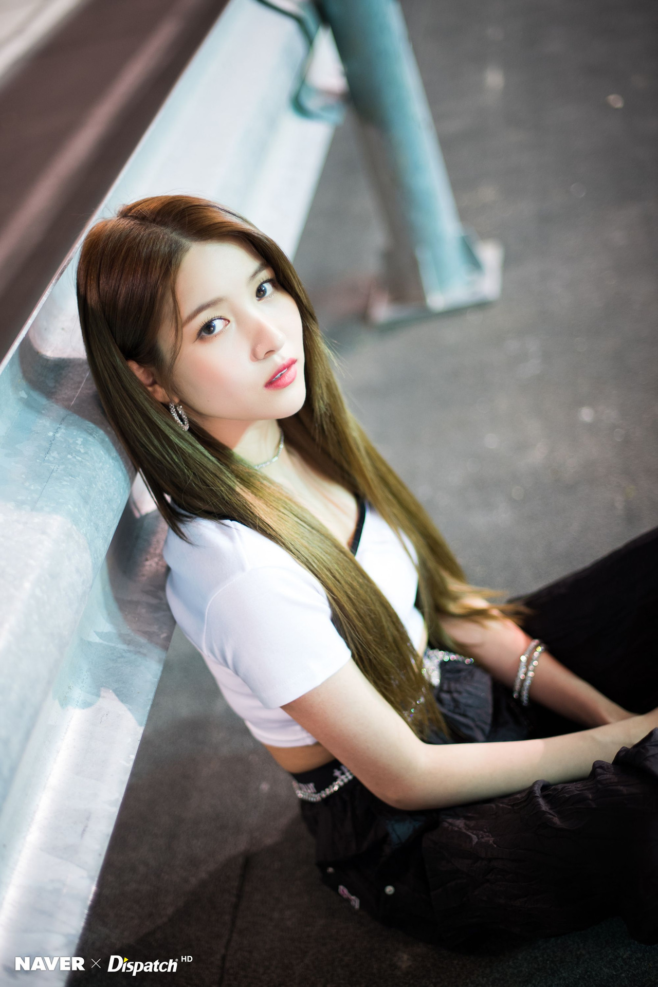 korean-dreams-girls:  SoWon (GFriend) - 7th Mini Album ‘FEVER SEASON’ Promotion