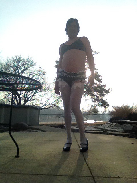 sissymichelle60:  striktmaster:  Anamosa adult photos