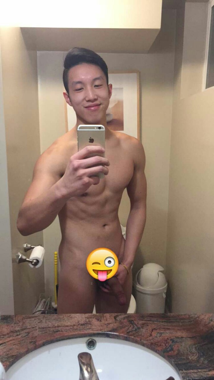 str8asiansgw:  Tempted to give out his Insta because he was a jerk, but all I’m