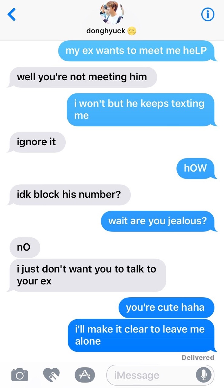 Keeps me boyfriend texting ex my why Boyfriend Still