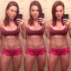 bikinisandmuscle:  More at BikinisAndMuscle.tumblr.com. 