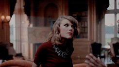hermionegrangcr:Top 10 music videos challenge ♫ 1. Blank Space“Some of the things I write about on a