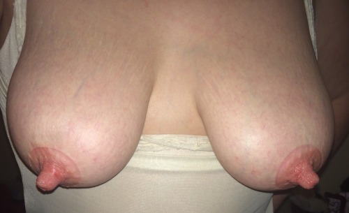 XXX nipmeister:  louislovessaggy:  Want my nipples photo