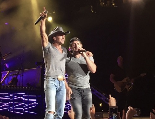 Check out some of my pics of Tim McGraw - Shotgun Rider Tour at Molson Amp last night! Enjoy!