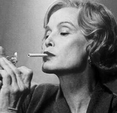 diaeresishorror:  △Follow for more AHS△ &lsquo;And Jessica Lange&rsquo;