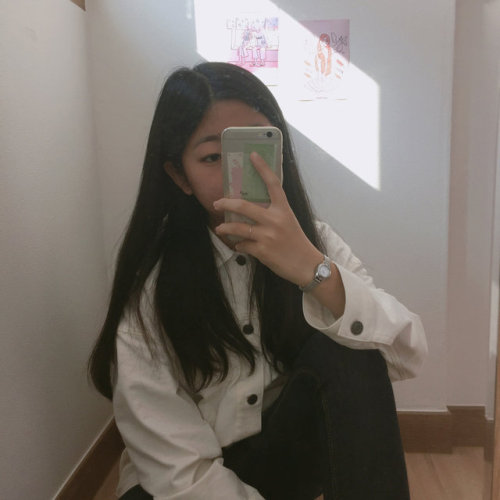 Korean Girl Selfie Korean Girl Selfie