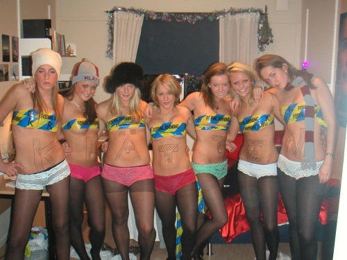 Girls & Tights. Women & Pantyhose.