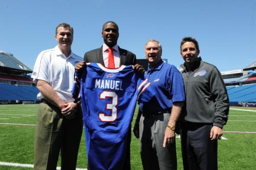 000gooby:  Ej Manuel arrives in buffalo  adult photos