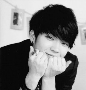hamstersnugglegyu:  Happy Birthday Woohyun~^^ &lt;3 