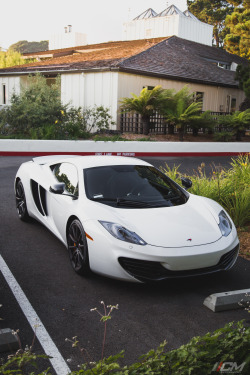 rralker:  Mclaren MP4-12C Spider 