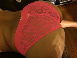 latinasbbwass:  Nice ass