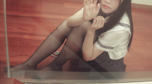 https://thighfreak.tumblr.com/post/136005290166