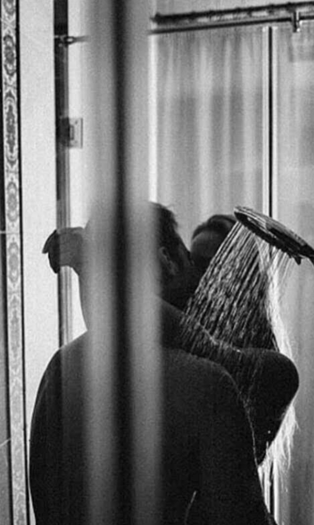 nuvole-elenzuola:  It didn’t matter wherever he was, she was there, stalking his