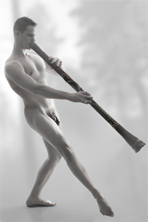 numusi: Mixed gay stuff with more than 11000 followershttp://runboxx.tumblr.com/Public