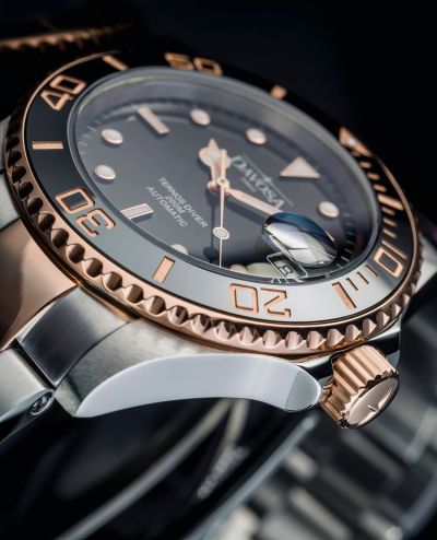 Instagram Repost
davosa_watches  The Ternos Ceramic embellishes every wrist! Due to the moderate size of 40 mm, it can be worn by both men and women. The plated details in rose gold are particularly charming. ⁠⁠⌚ Ternos Ceramic Automatic, Ref. 161.555.65⁠ [ #davosa #monsoonalgear #divewatch #watch #toolwatch ]