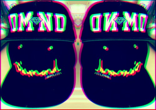 andyhandcuhhh:  ΔΔΔ More Dope Shieet! c; ∇∇∇ Follow my Tumblr † Follow my Instagram † 