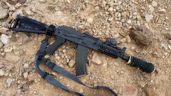 colorado-to-texas:  AKs in the desert with