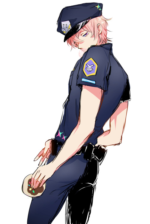 haruuuka:  officer kisumi ^_~ 