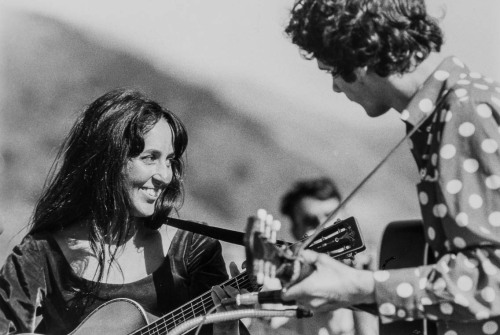 bobdylan-n-jonimitchell: Joan Baez & Al Kooper, Big Sur Folk Festival, 1966.