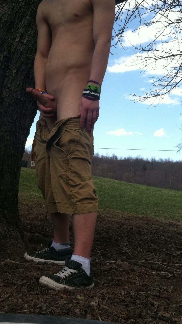 suuckmehard:  Had some fun jerking outside 