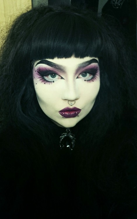 e-p-h-e-m-e-r-a-d-e-a-t-h:Makeup inspired by the beautiful, Toshi Salvino