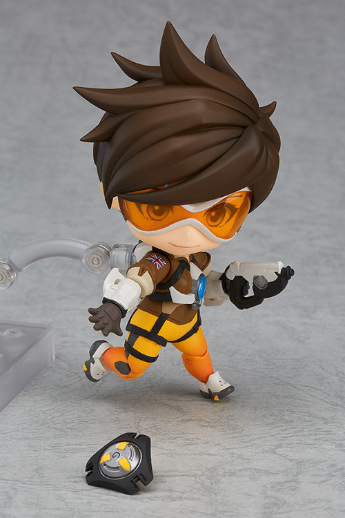 XXX ohnoraptors:Nendoroid Tracer: Classic Skin photo