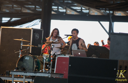 Breathe Carolina playing at the Vans Warped Tour at Darien Lakes (Buffalo, NY) on 7.8.14 Copyright 2