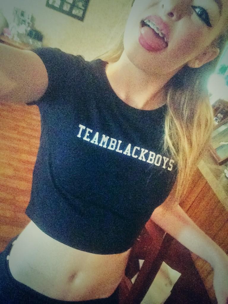 TEENS LOVE IT BLACK