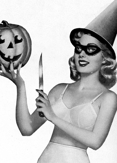 vitazur:  Sexy witch pour Spun-Lo, 1950. 