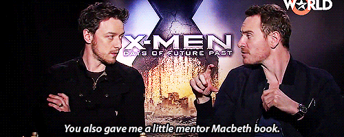 leandraholmes:ohgodbenny:Meanwhile, me..Awwww ^^