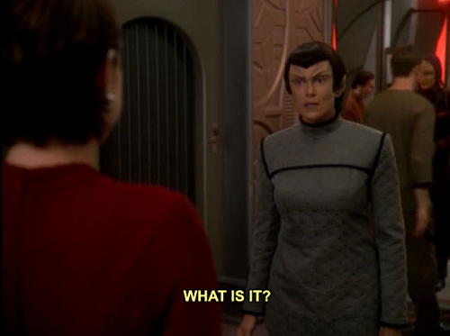micathemineral: Damn it why am I shipping this she’s a Romulan she’s not to be trusted I