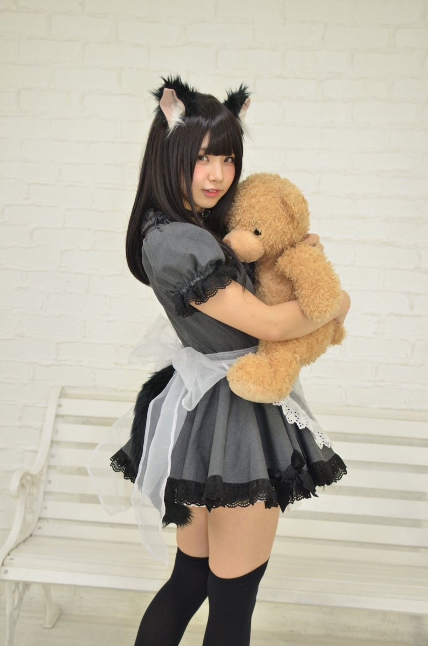 mimoooty:  Enako えなこ