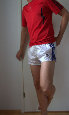 guysinshortshorts.tumblr.com post 144662826360