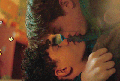 spinninwiththestars:  Nick’s so in love with you it’s a little unbearable to