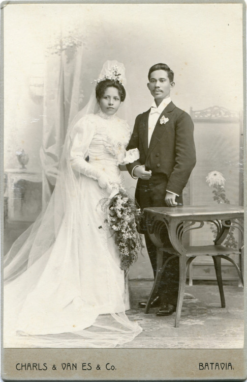 vintagebrides:  1900’s newlyweds