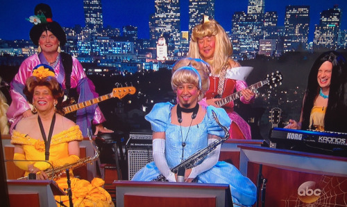 thechanelmuse:  Jimmy Kimmel, his staff and house band dressed as Disney Princesses Lmaoooooo! They WIN! 