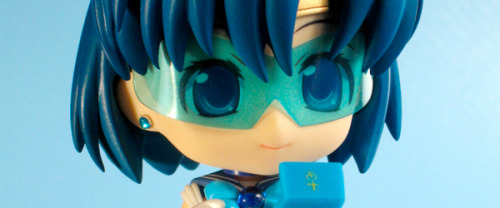 Custom Sailor Mercury Nendoroid I don’t know why I just find it now ಠ_ಠ Really good!!!!