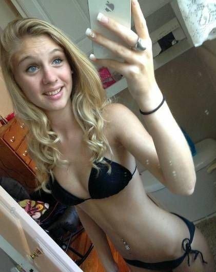 Sex teen-make-selfies:  Sexy teen selfies and pictures