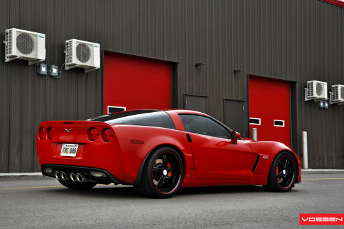 gabeturbo:  Vossen 2012 Chevrolet Corvette Z06 Lingenfelter  VVS-087 - Custom Finish - F: 19x10 / R: 20x12.5  (vía Vossen) 