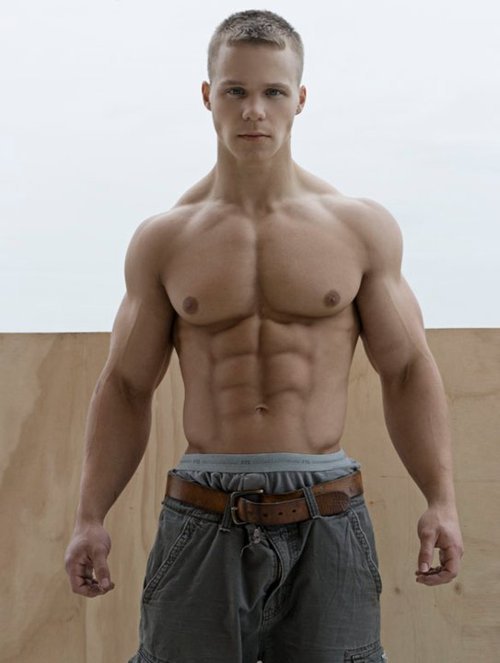 aplethoraofmen:  8 pack perfection 