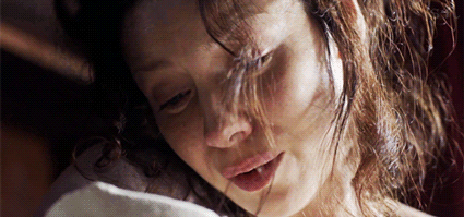 sassenach4life:   She was beautiful.      So small.           Her eyes were