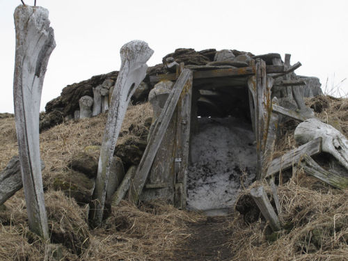 aanzheni:goat-chain:“Nanny’s House”Sod house constructed of whale bones and driftw