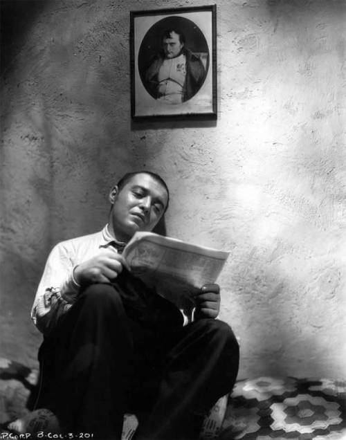 sweetheartsandcharacters:Peter Lorre, “Crime and Punishment” (Josef von Sternberg, 1935).