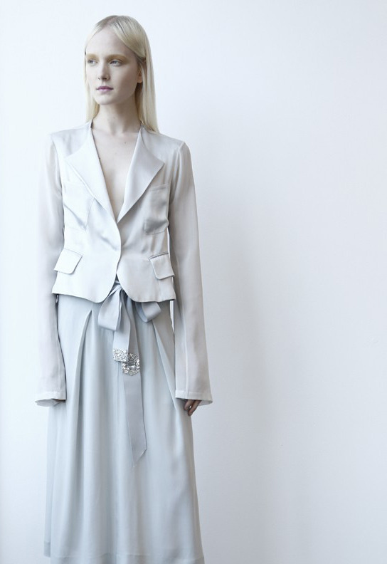 bienenkiste:  Maja Salamon for Donna Karan Resort 2015 