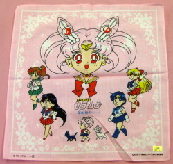 sailormooncollectibles:  this is so cute!